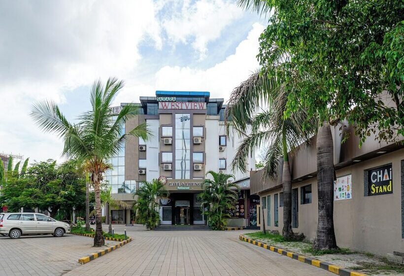 Отель Treebo Westview