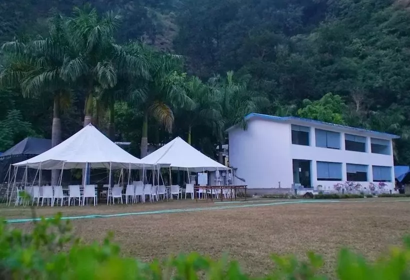 هتل Vna Resort