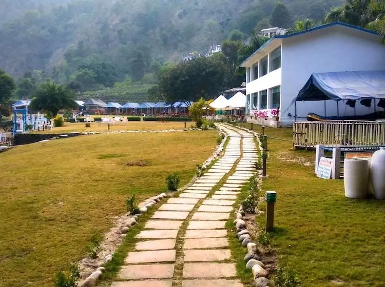 هتل Vna Resort
