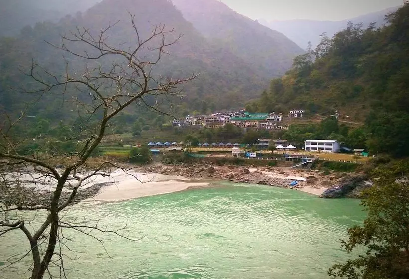 هتل Vna Resort