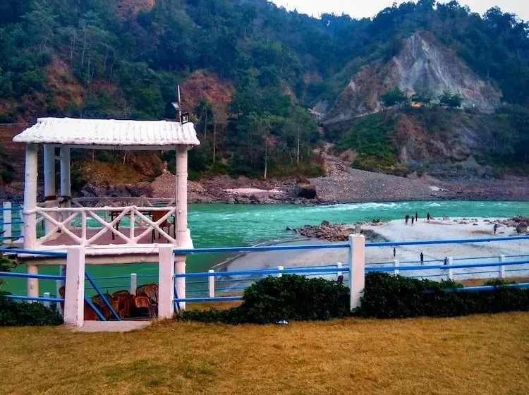 هتل Vna Resort
