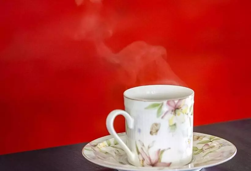 ペンション Guest Cafe Kuchikumano