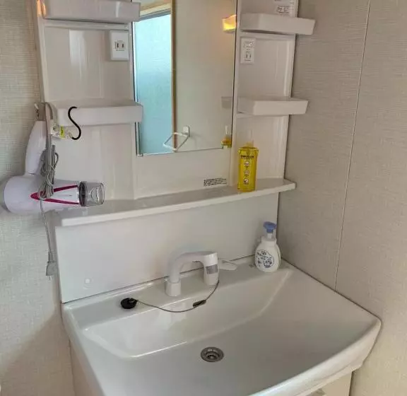 ペンション Guest Cafe Kuchikumano