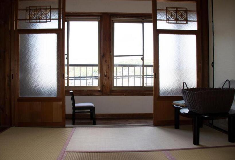 Pension Guest Cafe Kuchikumano