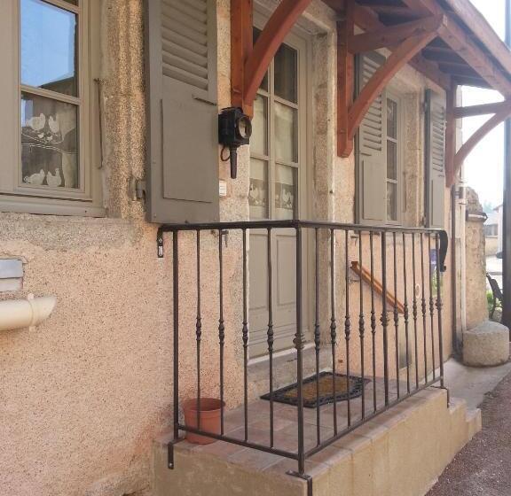 Пансион Relais St Jacques   Roanne