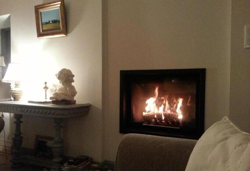 Пансион Relais St Jacques   Roanne