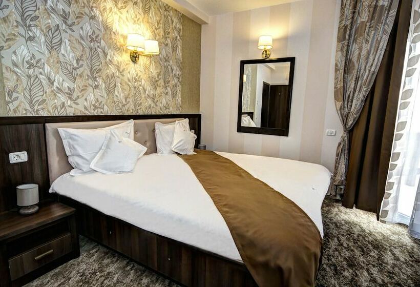 Pensiunea Poiana Viselor