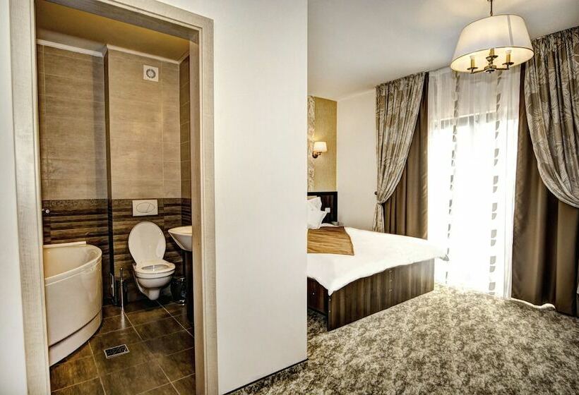 Pensiunea Poiana Viselor