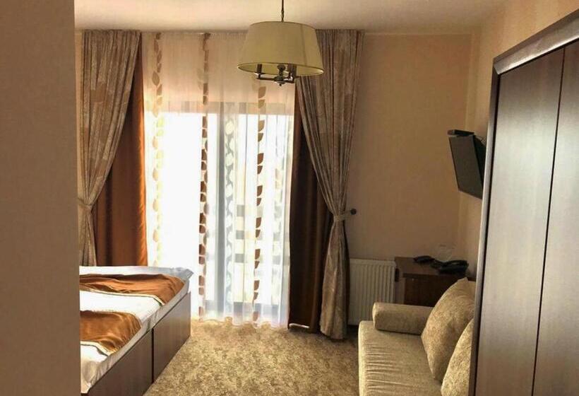 Pensiunea Poiana Viselor