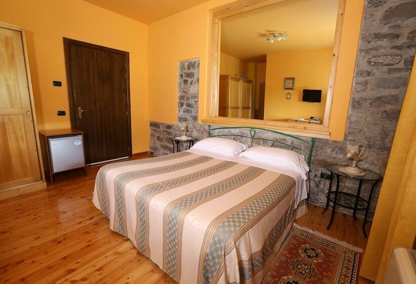 مبيت وإفطار La Foresteria San Leo