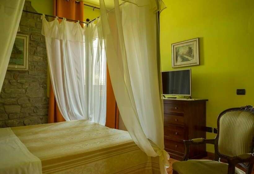 مبيت وإفطار La Foresteria San Leo