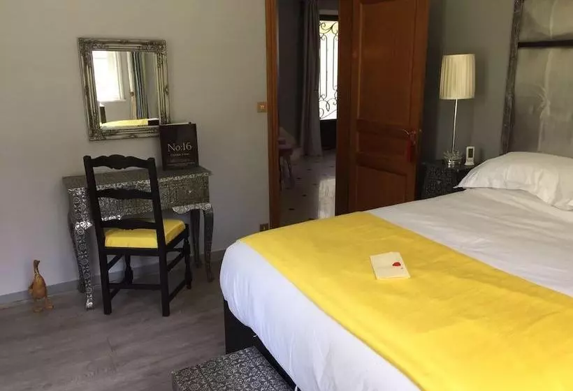 Aamiaismajoitus (B&B) No16 Chambre D Hôtes