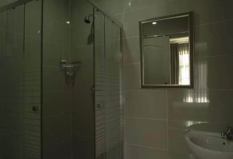 Emthonjeni Bed & Breakfast