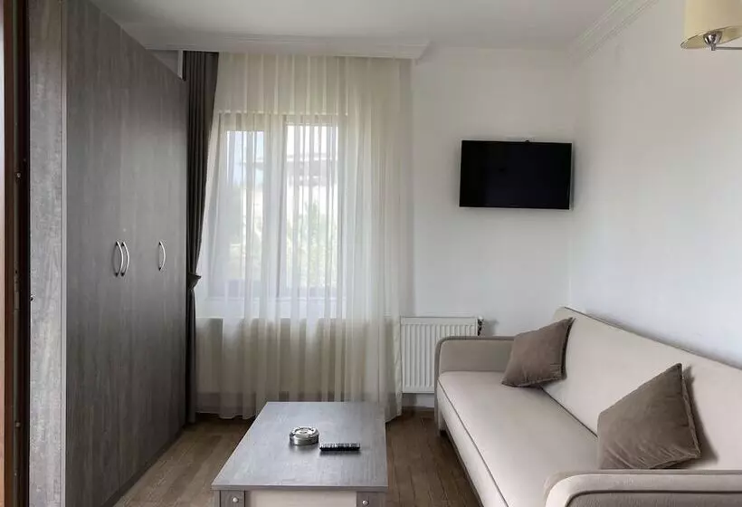 Güneş Yönü Omay Otel