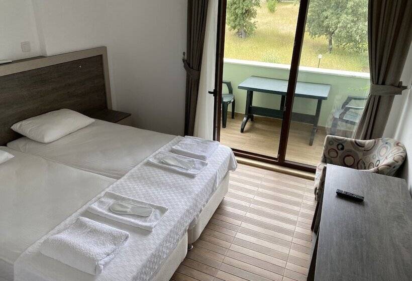 Güneş Yönü Omay Otel