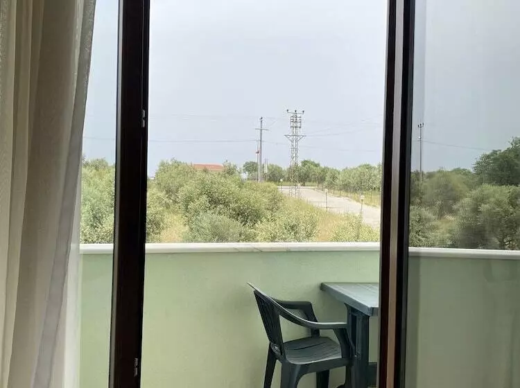 Güneş Yönü Omay Otel