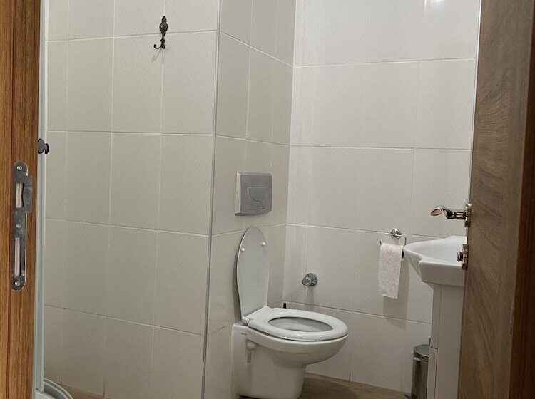 Güneş Yönü Omay Otel