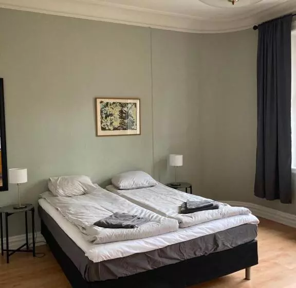 Retkeilymaja Hellidens Slott