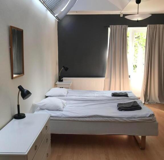 Hostel Hellidens Slott