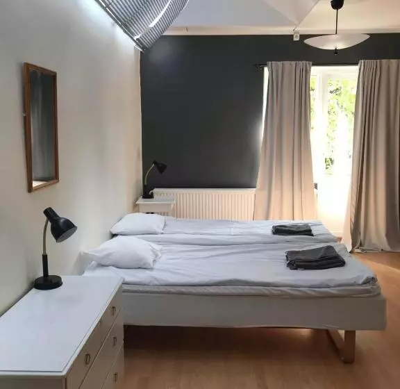 Retkeilymaja Hellidens Slott