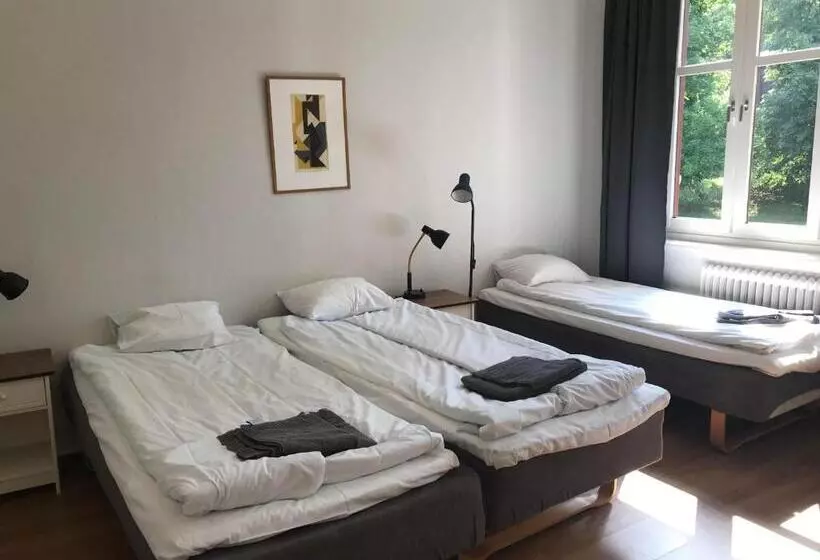 Retkeilymaja Hellidens Slott