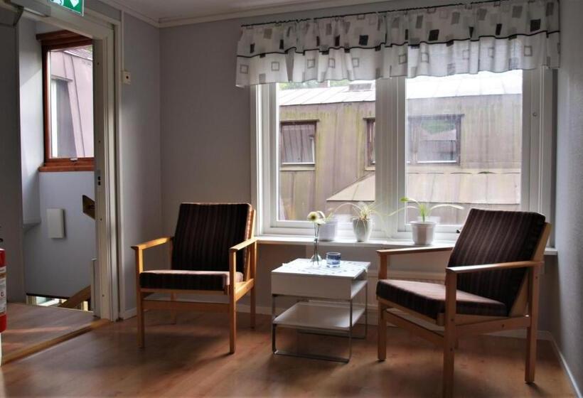 Hostel Hellidens Slott