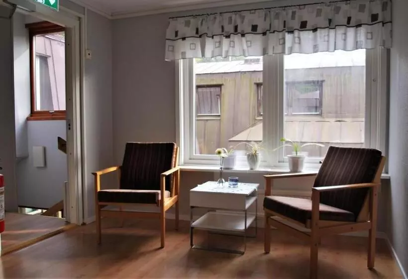 Retkeilymaja Hellidens Slott