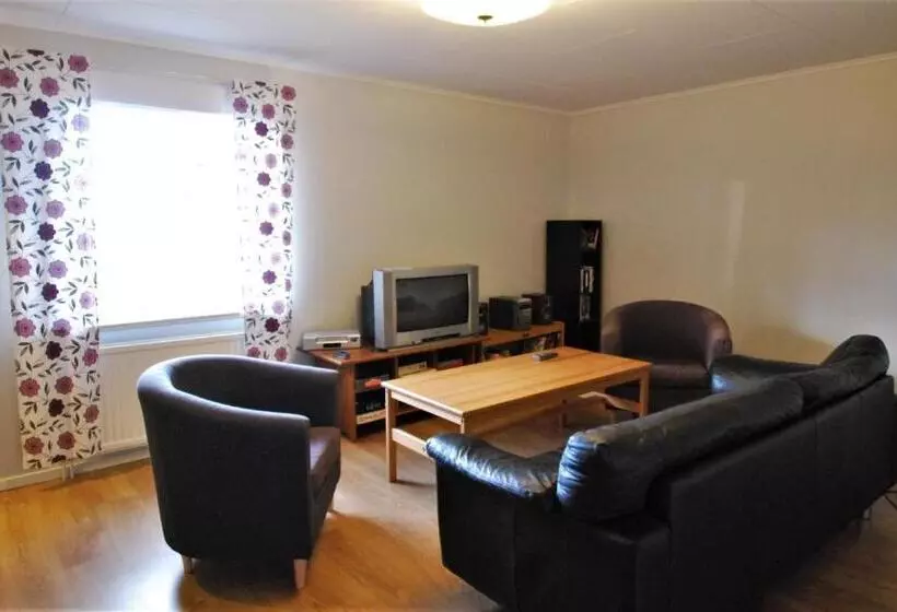 Retkeilymaja Hellidens Slott