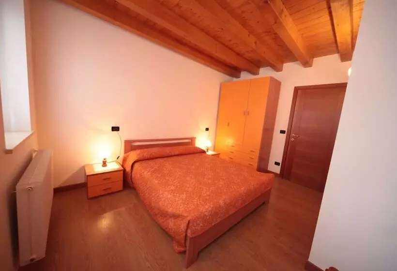 Hostelli Albergo Diffuso Valcellina Val Vajont In Cimolais