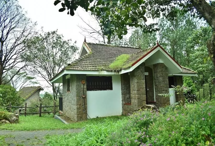 Hotelli Adrak Summer Sand Hill Resort Vagamon