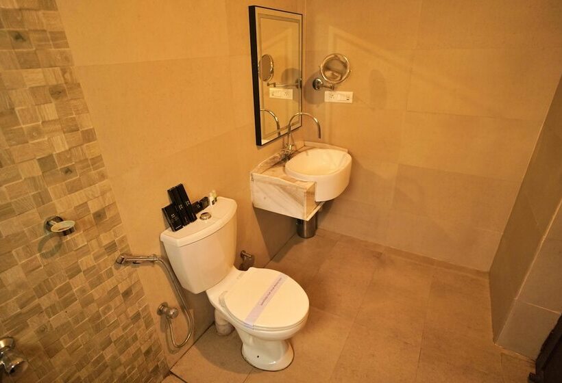 فندق Adrak Summer Sand Hill Resort Vagamon