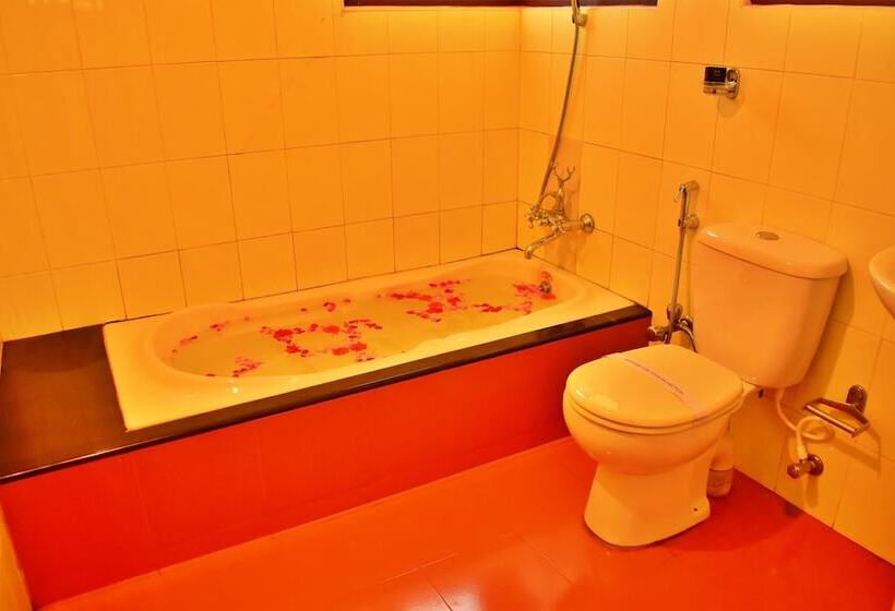 فندق Adrak Summer Sand Hill Resort Vagamon