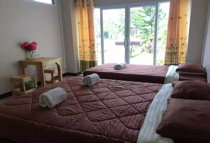 ホテル Bansarapoj Resort