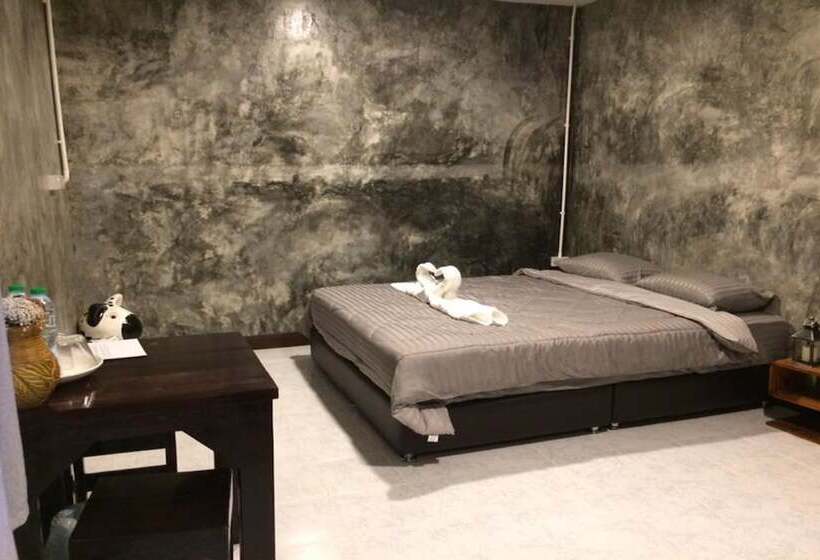 호텔 Bansarapoj Resort