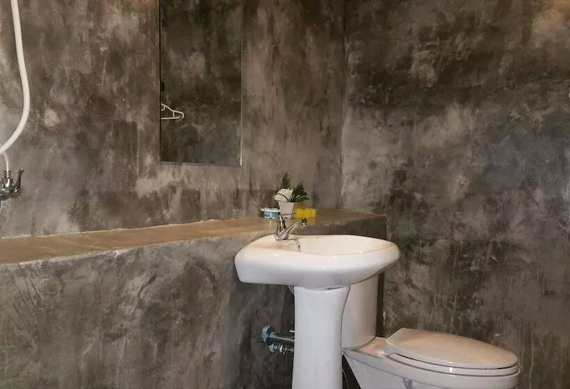 ホテル Bansarapoj Resort