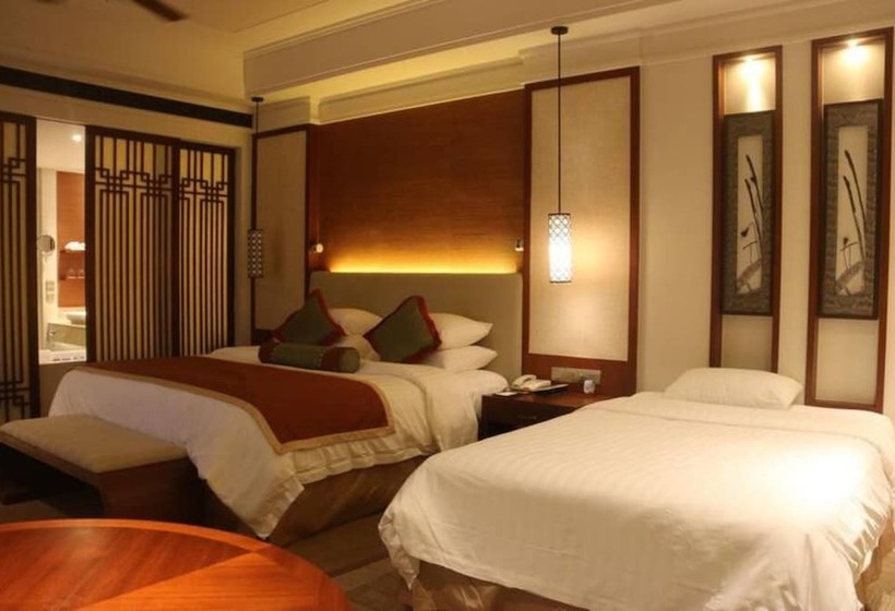 Otel Hainan Qizi Bay New Century Resort