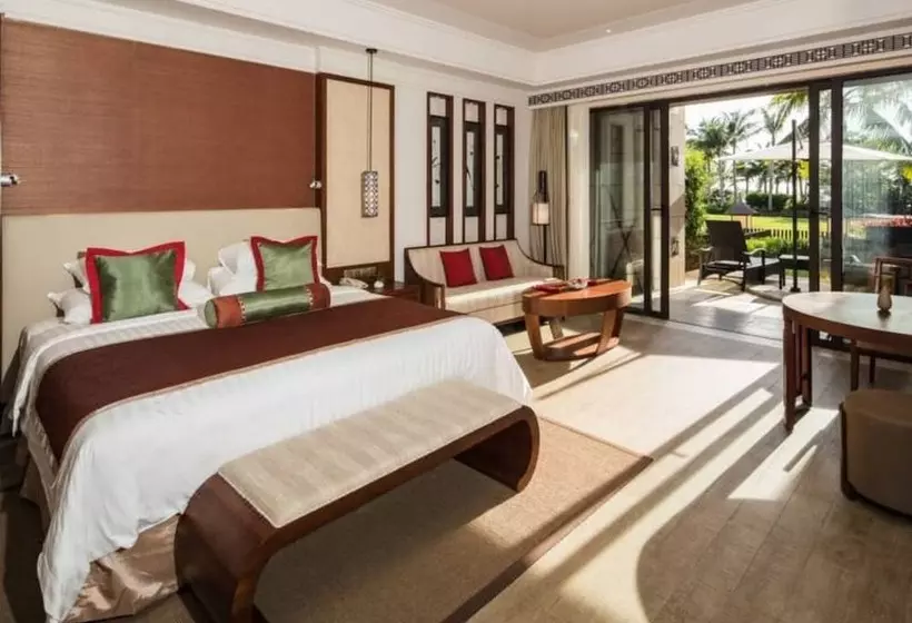 Hotelli Hainan Qizi Bay New Century Resort