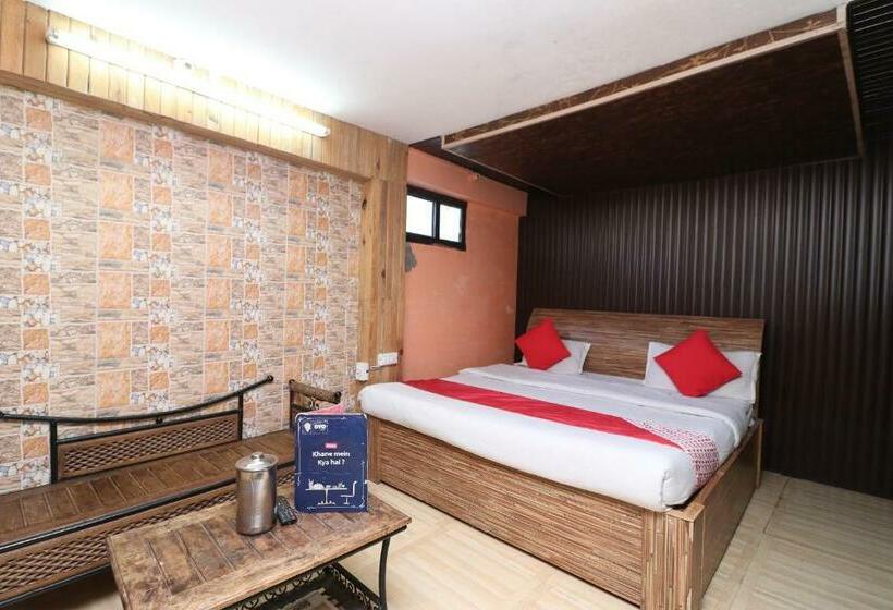 בית מלון כפרי Long View By Oyo Rooms