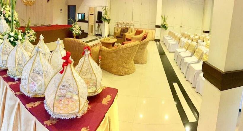 בית מלון כפרי Phimai Inn