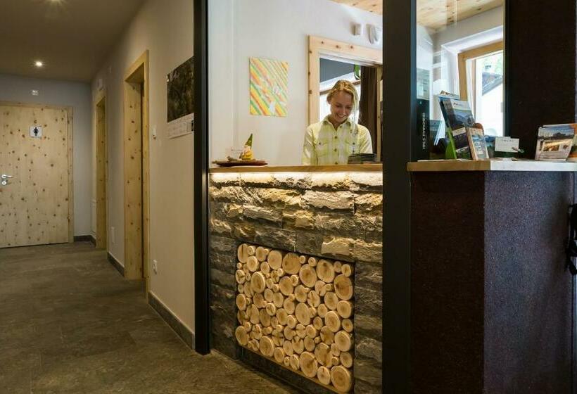 ホテル Restaurant Rosmarie