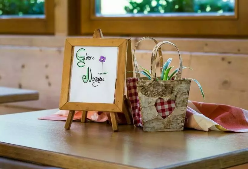 Hotelli Restaurant Rosmarie