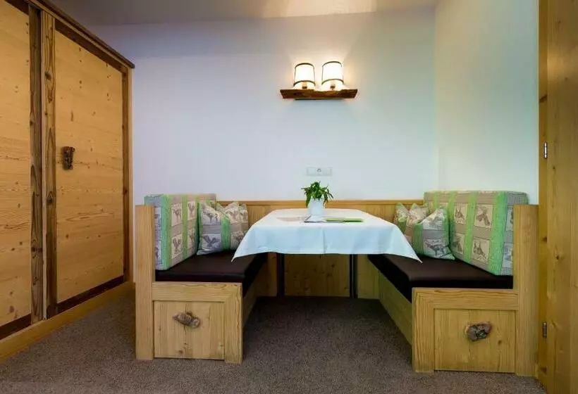 Hotelli Restaurant Rosmarie