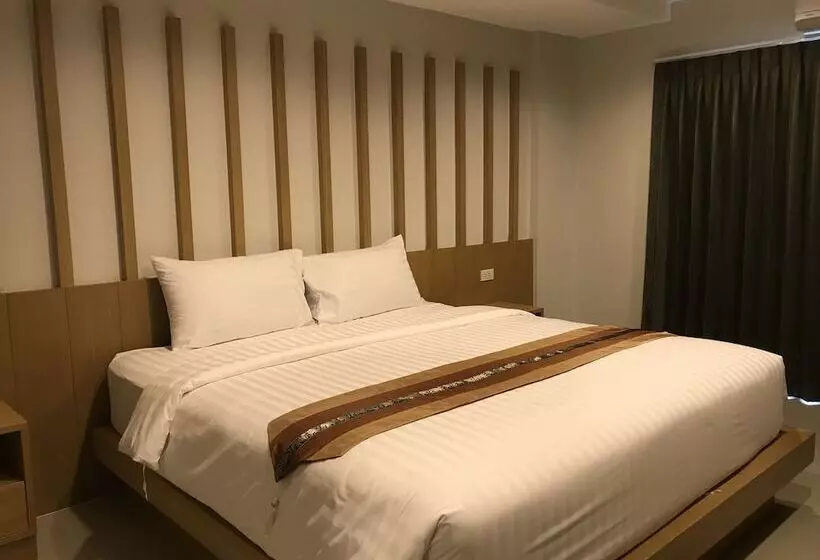 Hotelli The Royal Ville Residence