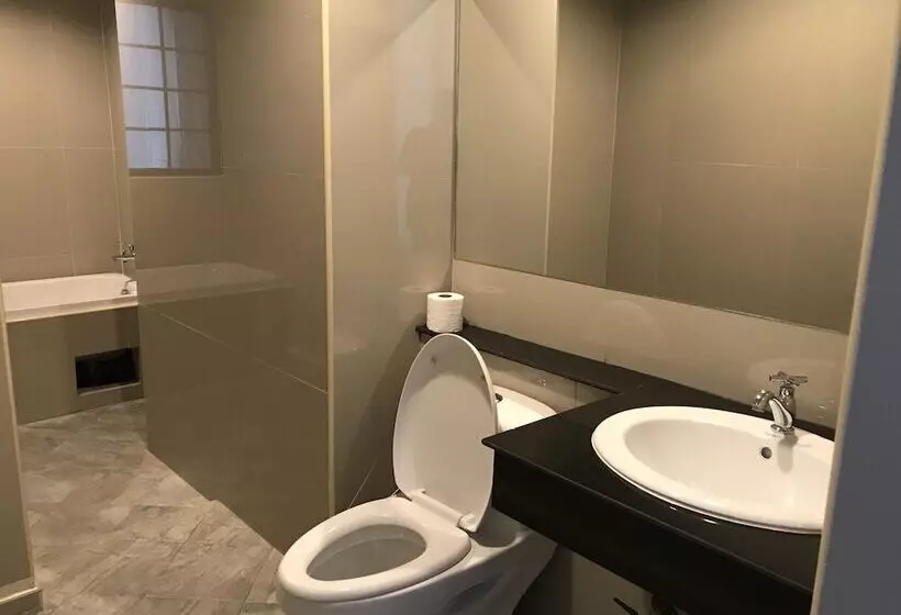 Hotelli The Royal Ville Residence