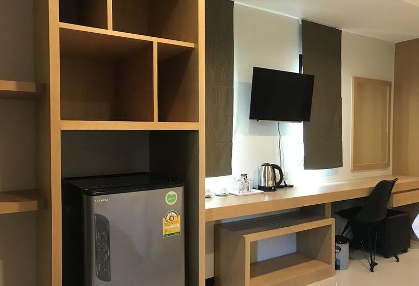 Отель The Royal Ville Residence