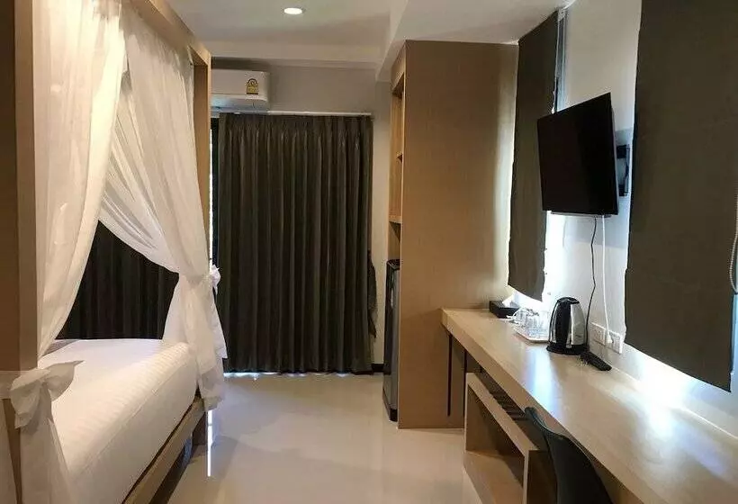 Hotelli The Royal Ville Residence