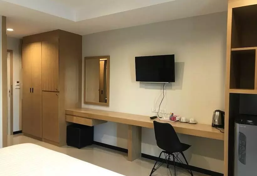 Hotelli The Royal Ville Residence