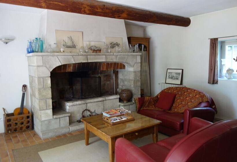 Пансион Le Mas D'acanthe