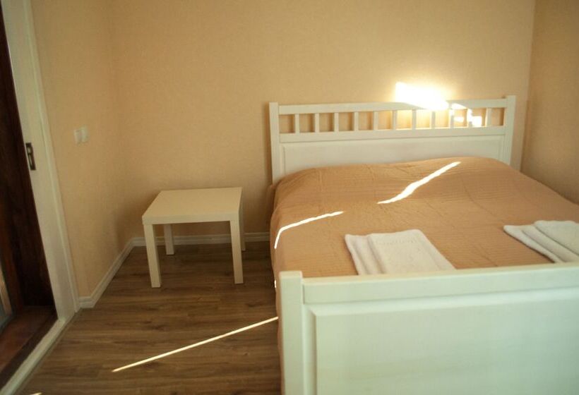 פנסיון Rafinad