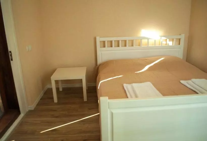 ペンション Rafinad